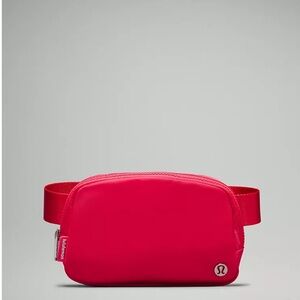 Lululemon everywhere belt bag 1L